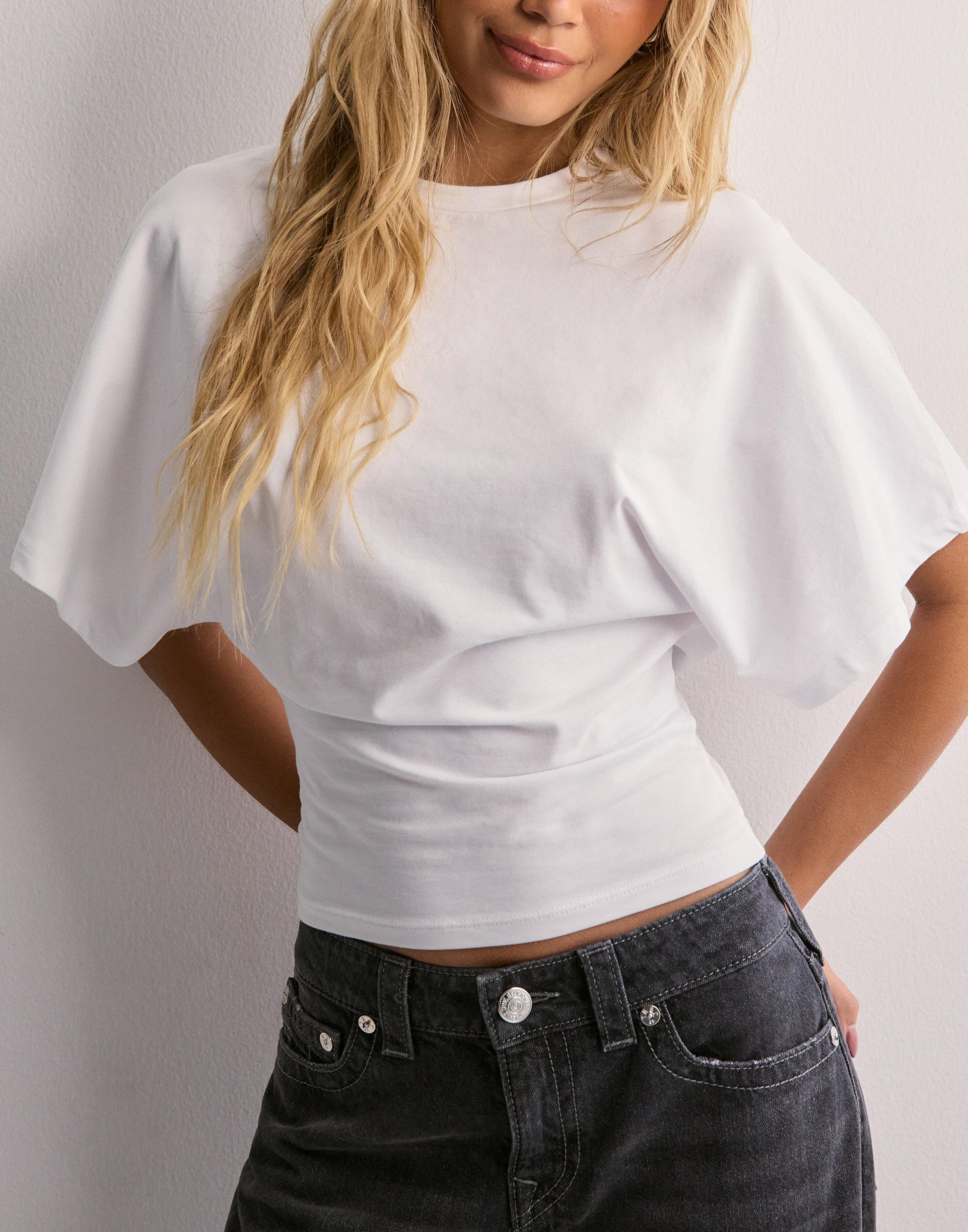 The Cloudsoft Wide Sleeve Top